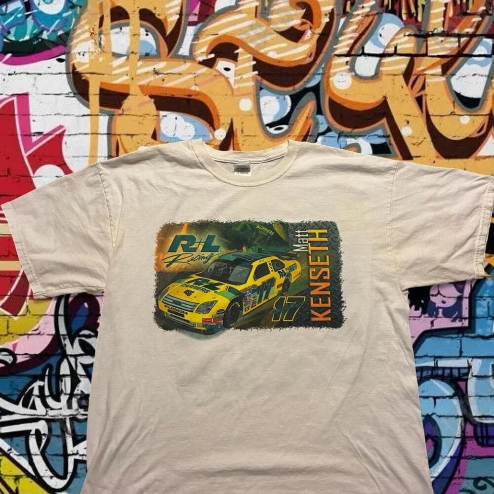 Gildan Men's White T-shirt